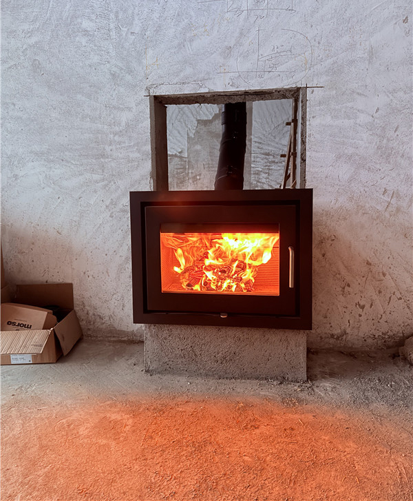 常州美的国宾府丹麦Morso 5660嵌入壁炉安装.jpg