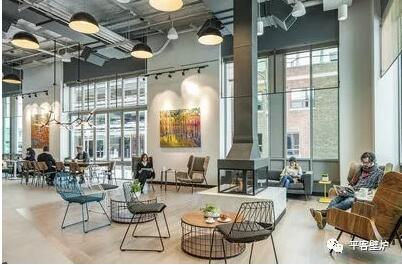 1528160016790115Ll1h.jpg 2018顶级壁炉设计流行趋势.jpg