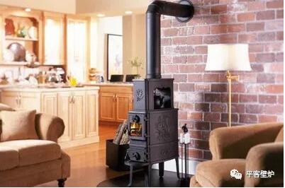 1528160043944950k8Yn.jpg 2018顶级壁炉设计流行趋势.jpg