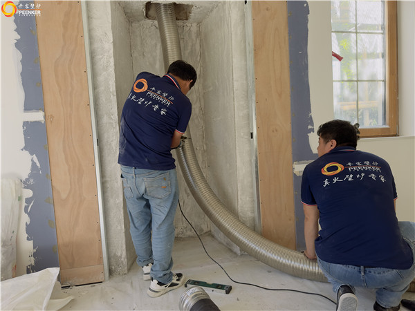 上海揽海国际高尔夫别墅丹麦Aduro A15壁炉安装.jpg