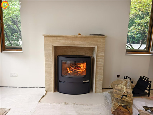 上海揽海国际高尔夫别墅丹麦Aduro A15壁炉安装.jpg