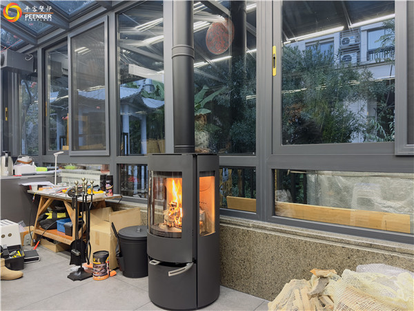 平客壁炉南京碧桂园别墅丹麦Aduro A17独立火炉安装.jpg