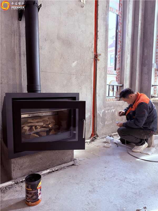 平客壁炉无锡万业观山泓郡丹麦Morso 5660壁炉安装.jpg