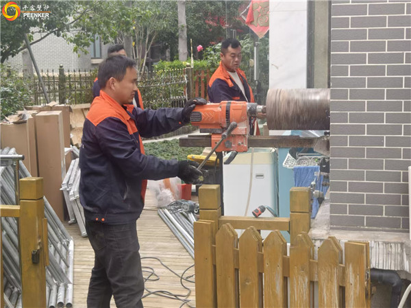 扬州别墅丹麦Morso 8893铸铁火炉安装.jpg